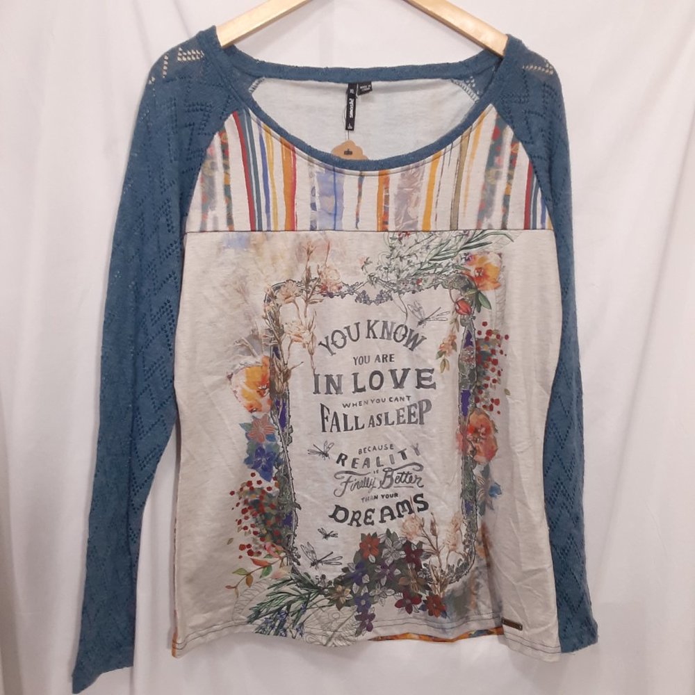 NWT Smash Blue Sweater Sleeve Shirt You Know You Are In Love When Size Large